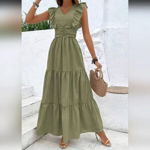 Solid Ruched Ruffle Hem Dress